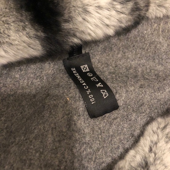 Meredith Marks Wrap - Picture 4 of 5